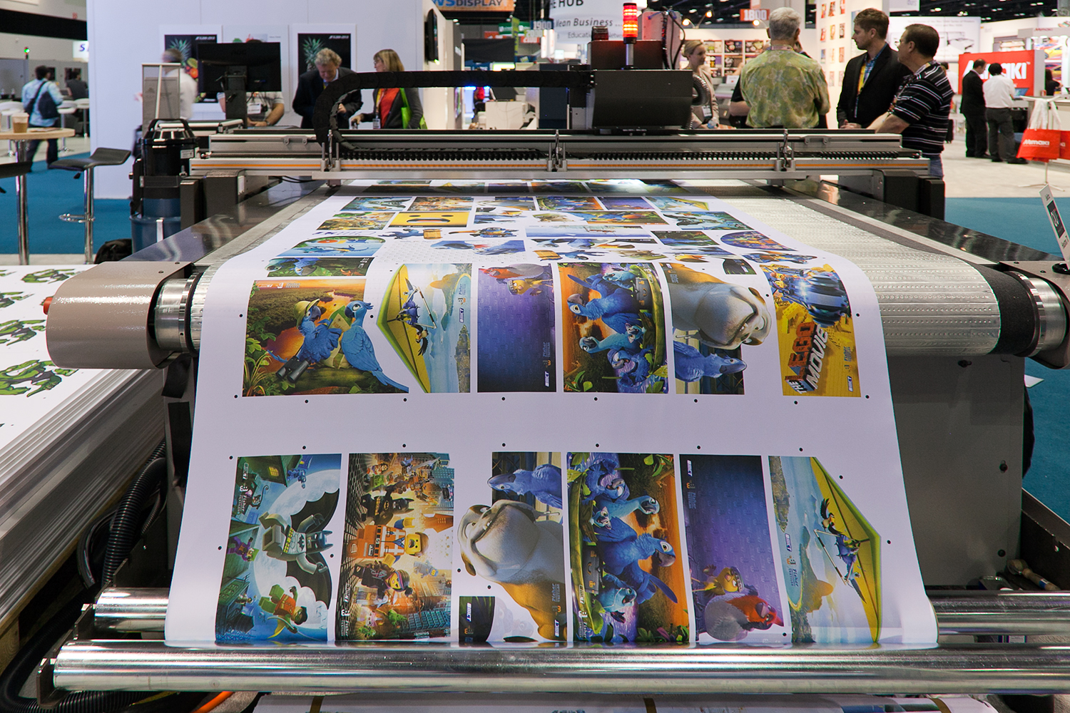 9 Inspiring Ways Digital Printing Services Enhance Your Marketing Materials