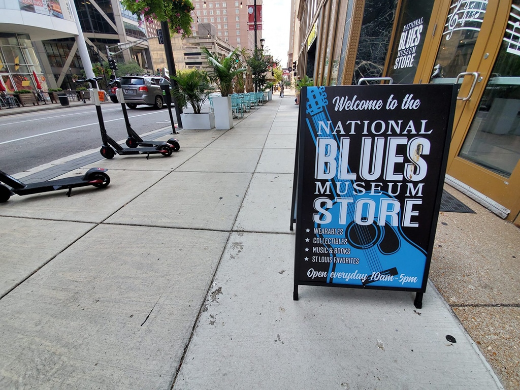 Drive traffic to your business: Consider A-Frame Signs from Catdi Printing