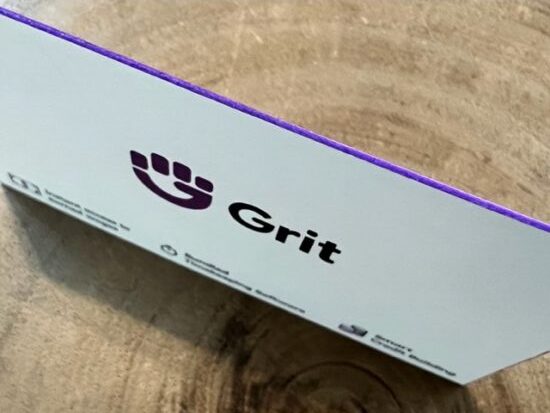 Make Your Business Cards Pop: The Painted Edge of Success!